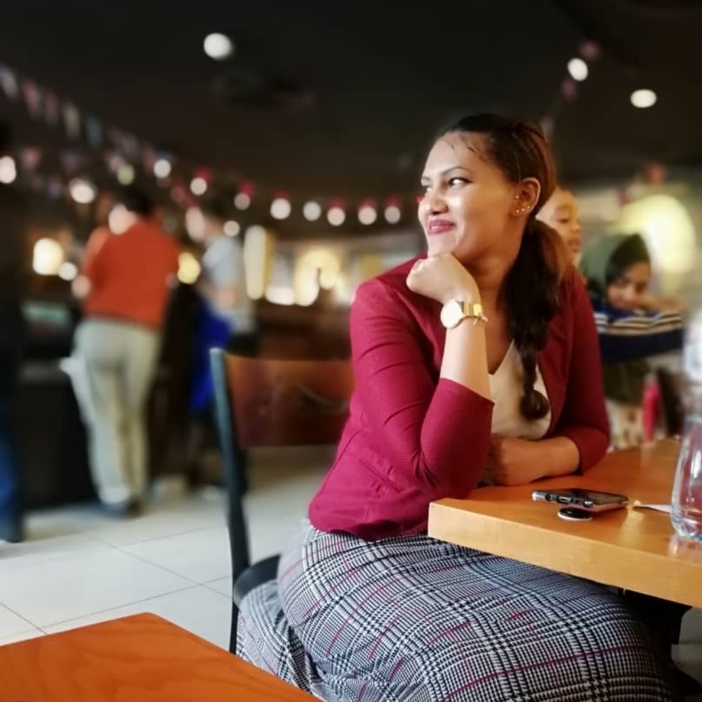 Meet your Posher, Lubna